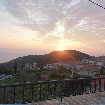 Grammatikis House Hotel Vourliotes Exterior photo